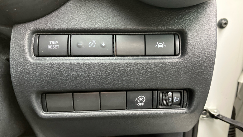 Nissan Juke 1.0 DiG-T N-Connecta 5dr Petrol Hatchback